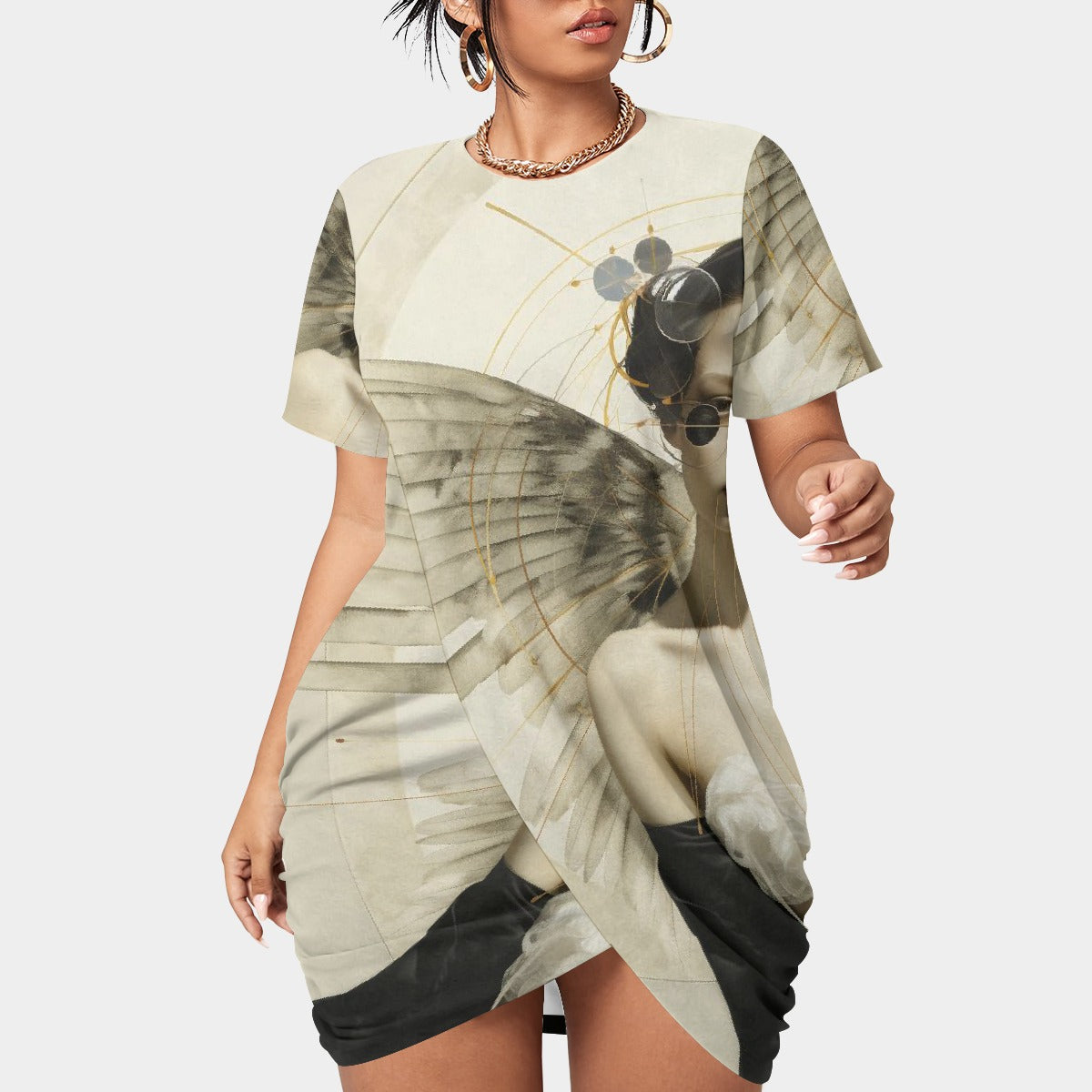 All-Over Print Women’s Stacked Hem Dress With Short Sleeve（Plus Size）