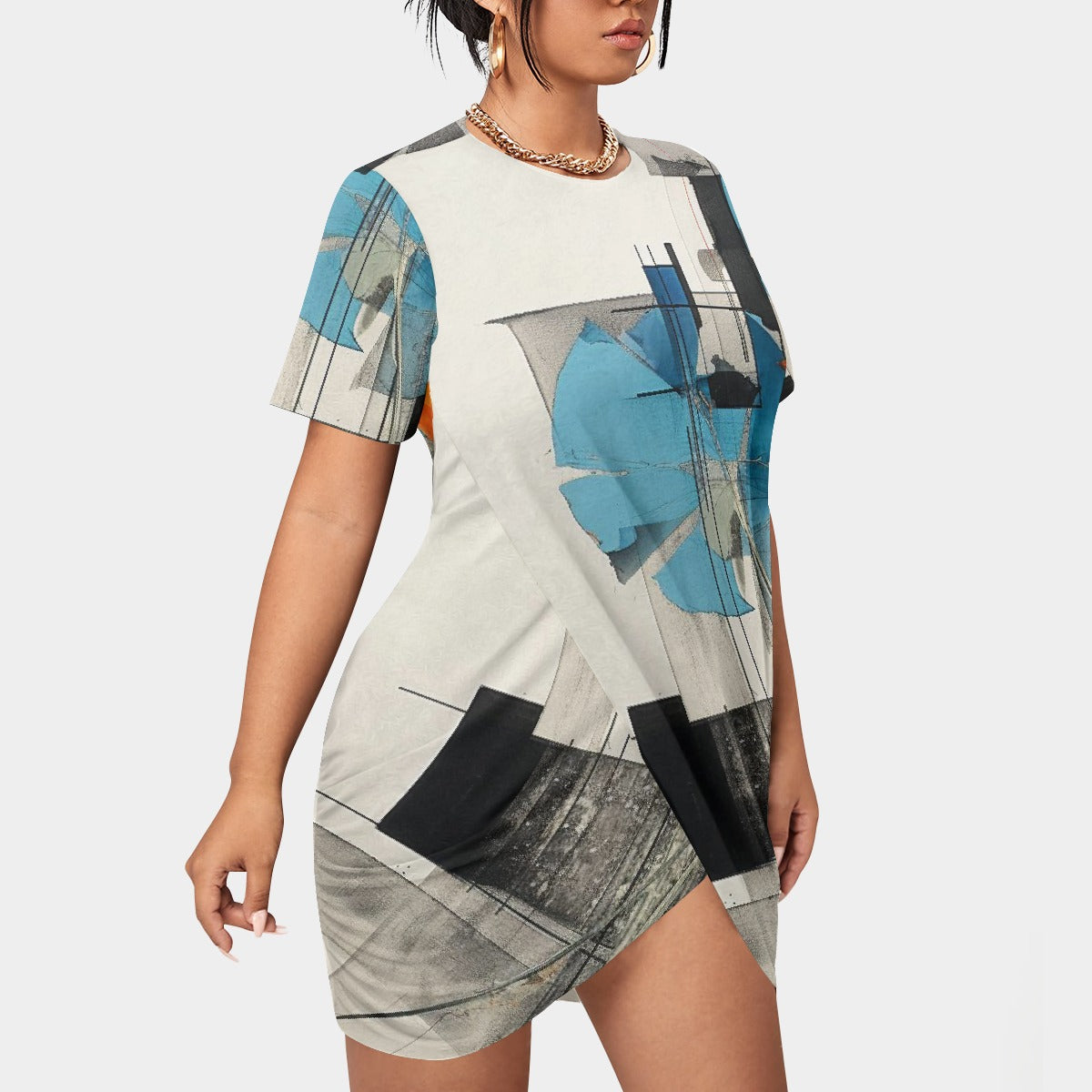 All-Over Print Women’s Stacked Hem Dress With Short Sleeve（Plus Size）