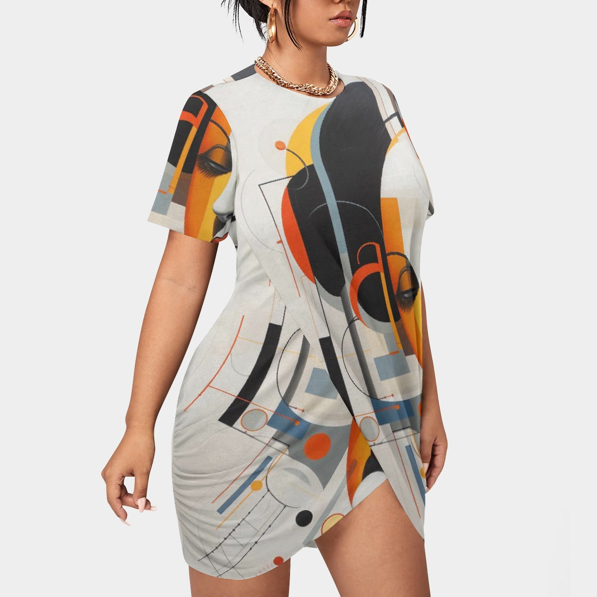 All-Over Print Women’s Stacked Hem Dress With Short Sleeve（Plus Size）