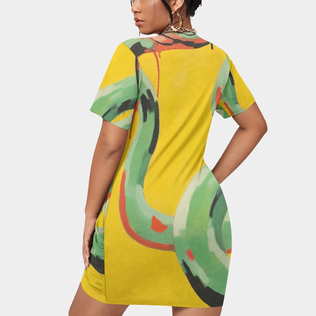 All-Over Print Women’s Stacked Hem Dress With Short Sleeve（Plus Size）