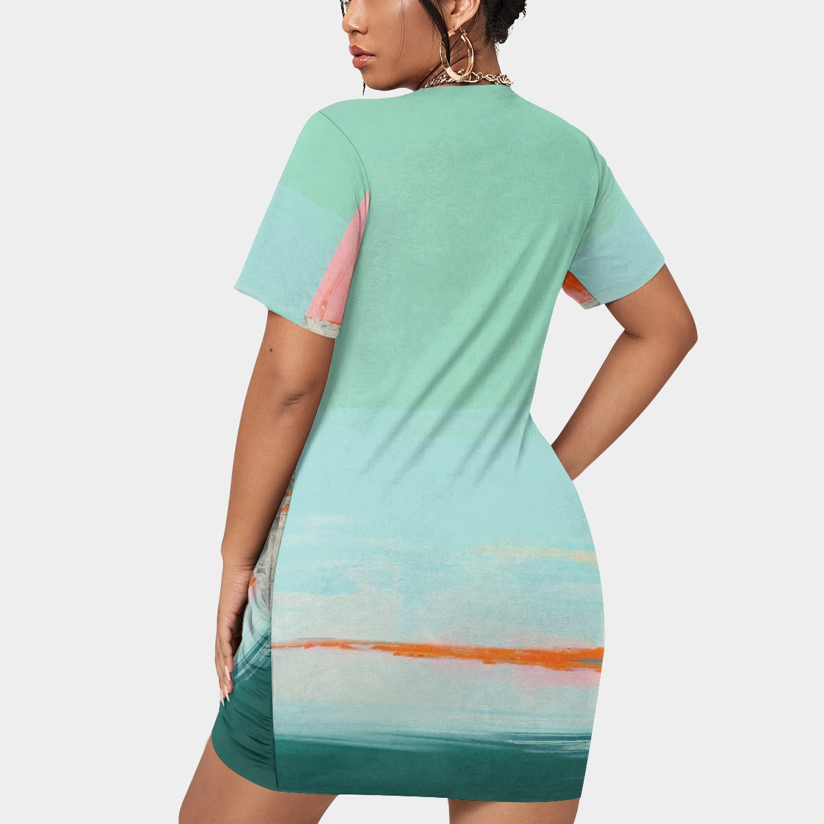 All-Over Print Women’s Stacked Hem Dress With Short Sleeve（Plus Size）