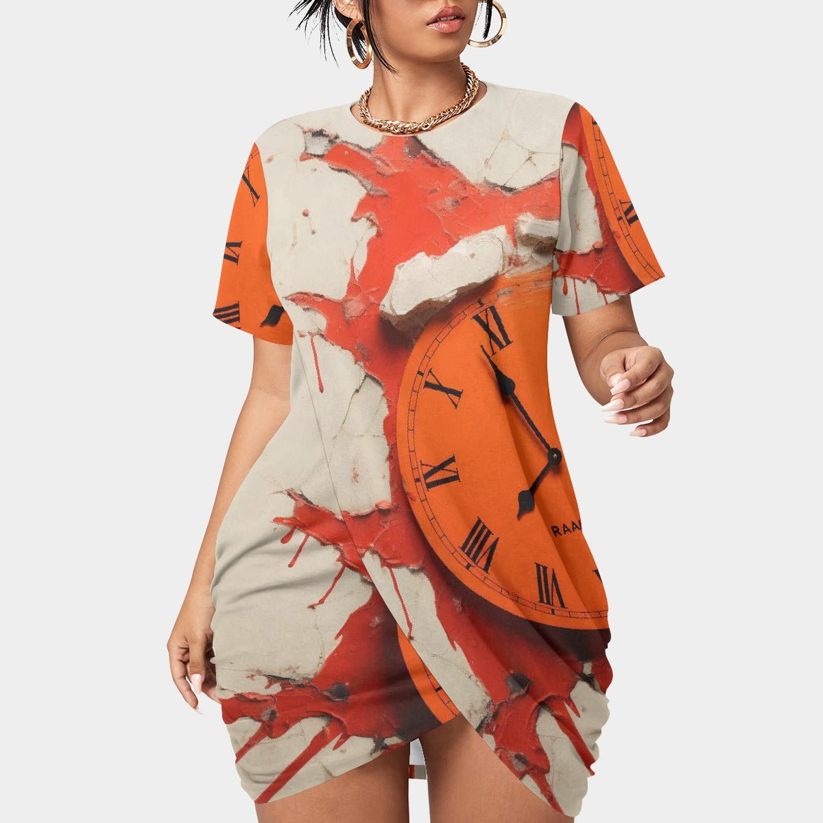 All-Over Print Women’s Stacked Hem Dress With Short Sleeve（Plus Size）