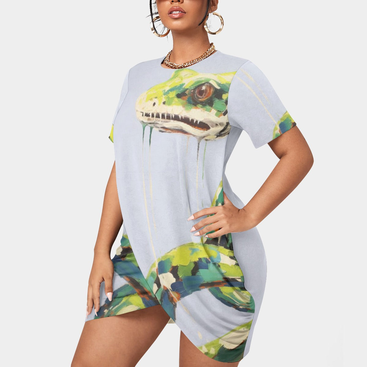 All-Over Print Women’s Stacked Hem Dress With Short Sleeve（Plus Size）