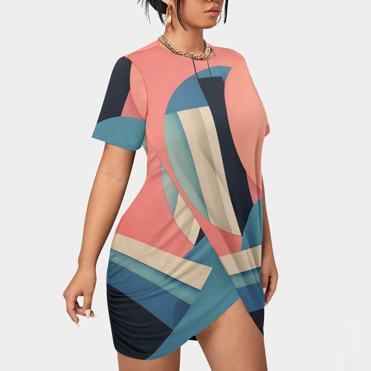 All-Over Print Women’s Stacked Hem Dress With Short Sleeve（Plus Size）