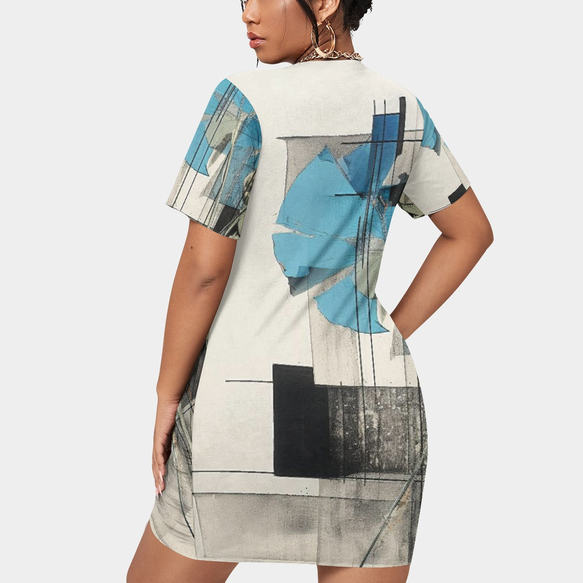 All-Over Print Women’s Stacked Hem Dress With Short Sleeve（Plus Size）