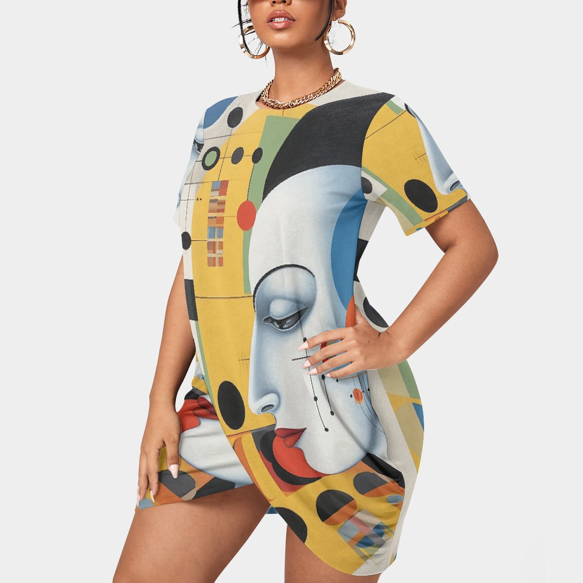 All-Over Print Women’s Stacked Hem Dress With Short Sleeve（Plus Size）