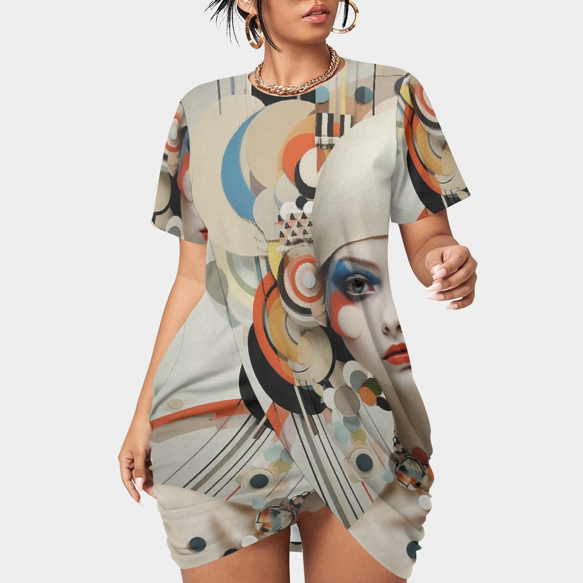 All-Over Print Women’s Stacked Hem Dress With Short Sleeve（Plus Size）