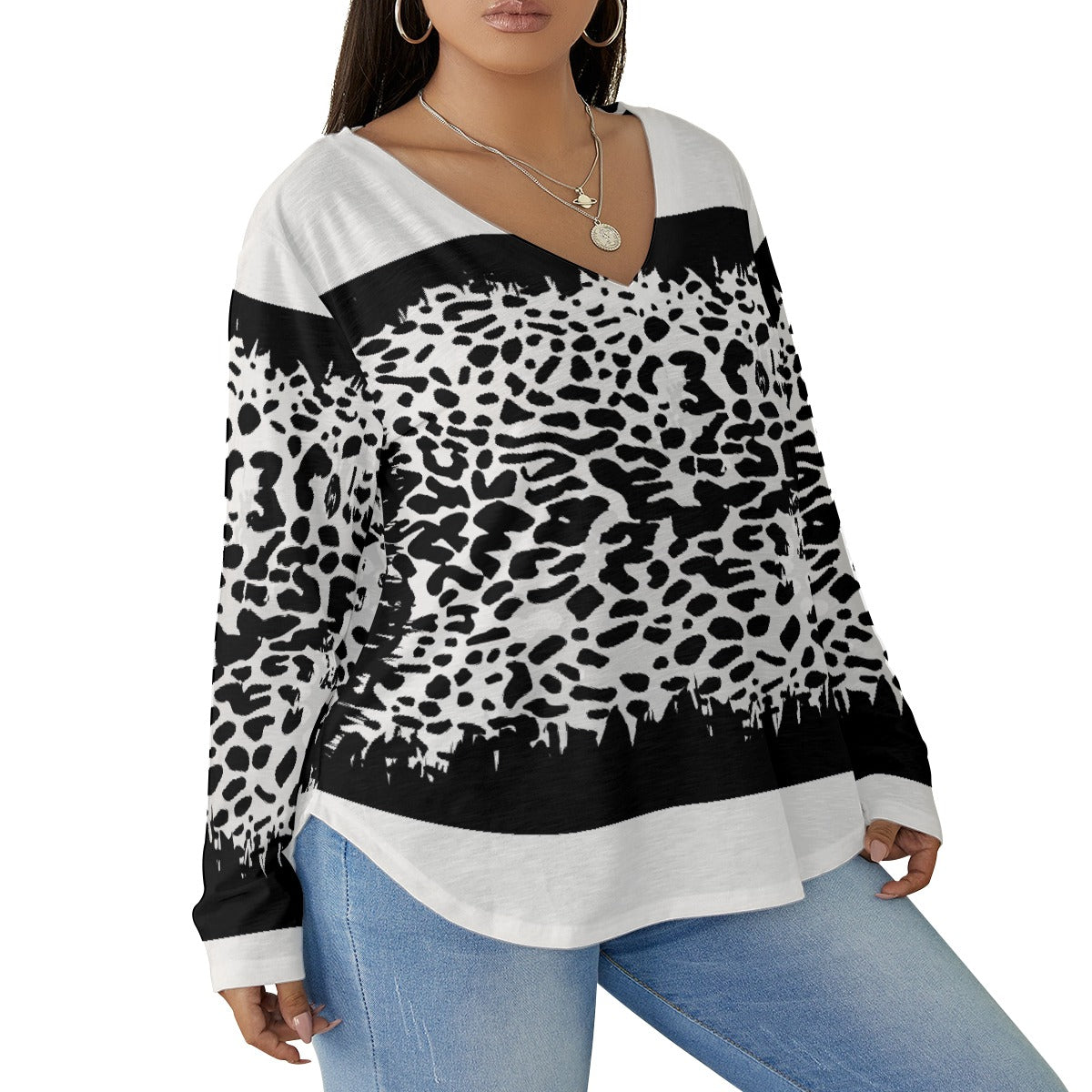 All-Over Print Women's V-neck T-shirt With Curved Hem(Plus Size)