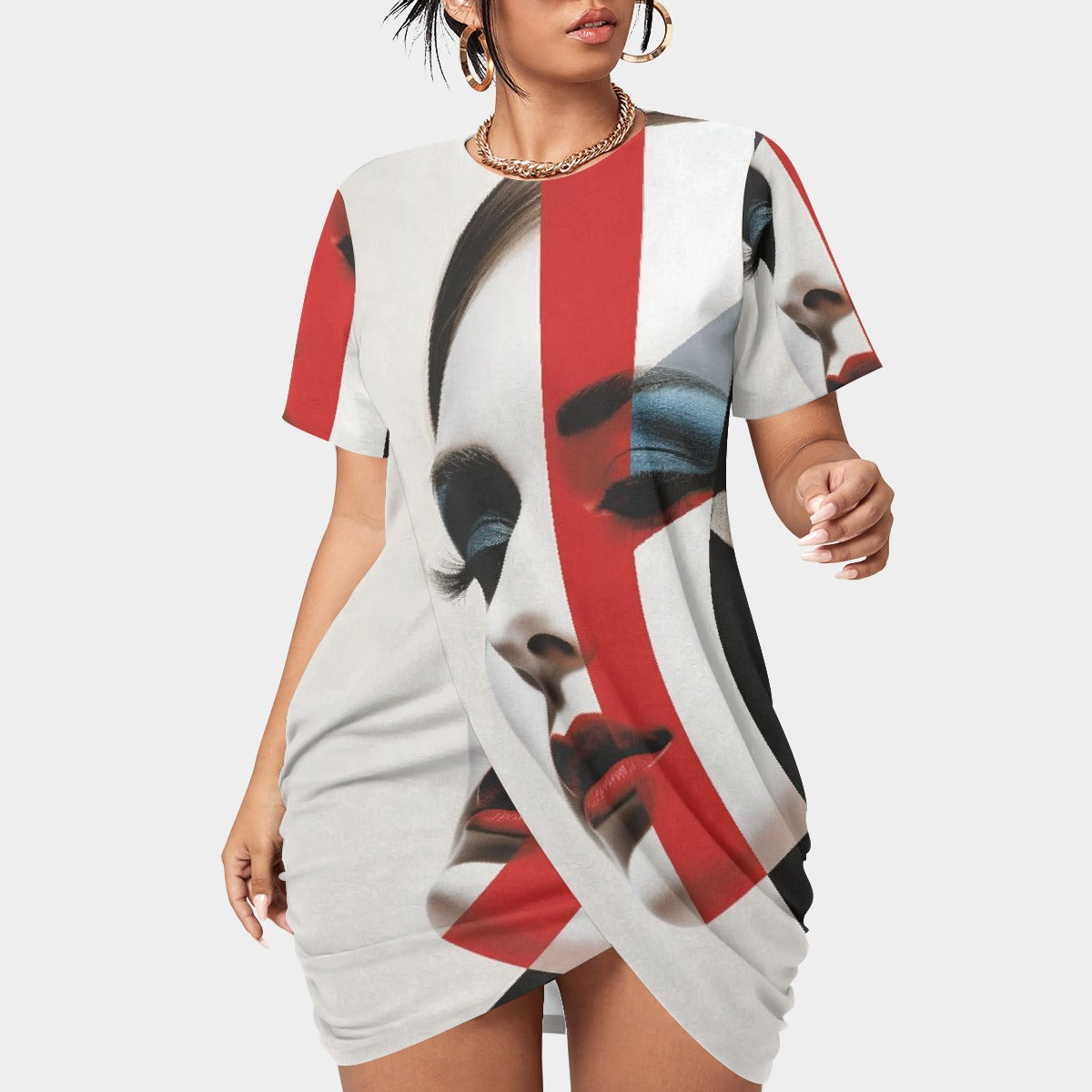 All-Over Print Women’s Stacked Hem Dress With Short Sleeve（Plus Size）