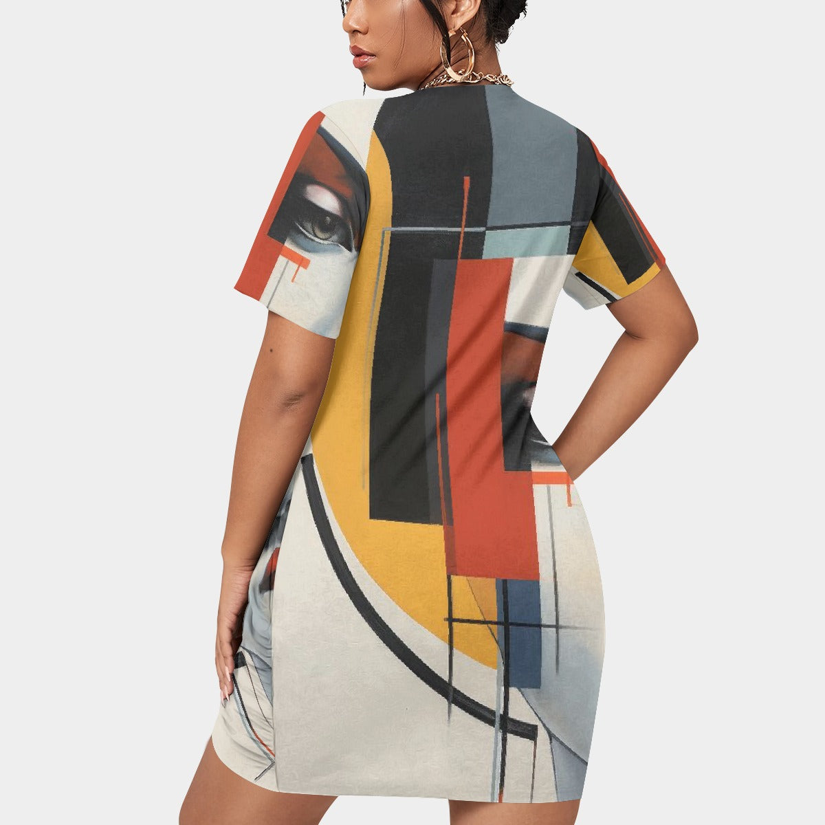 All-Over Print Women’s Stacked Hem Dress With Short Sleeve（Plus Size）