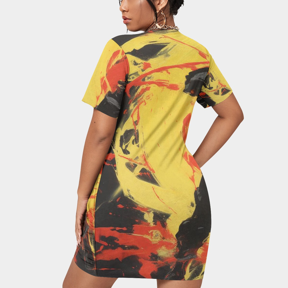 All-Over Print Women’s Stacked Hem Dress With Short Sleeve（Plus Size）