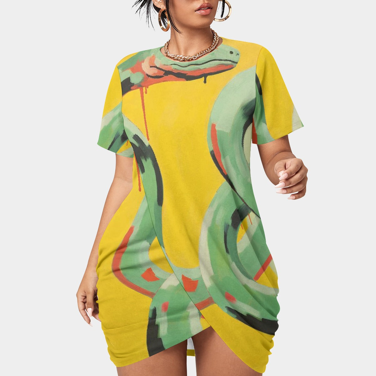 All-Over Print Women’s Stacked Hem Dress With Short Sleeve（Plus Size）