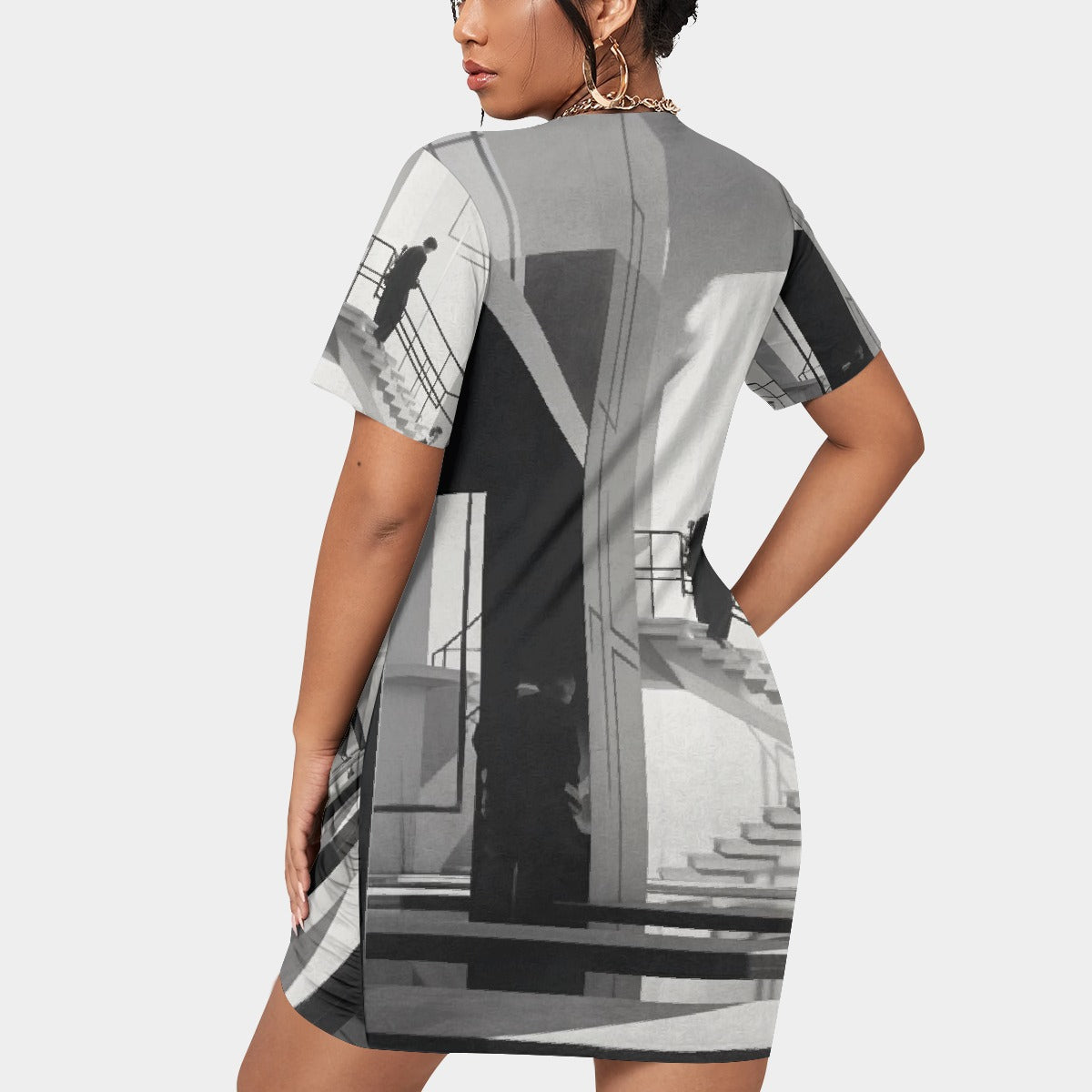 All-Over Print Women’s Stacked Hem Dress With Short Sleeve（Plus Size）