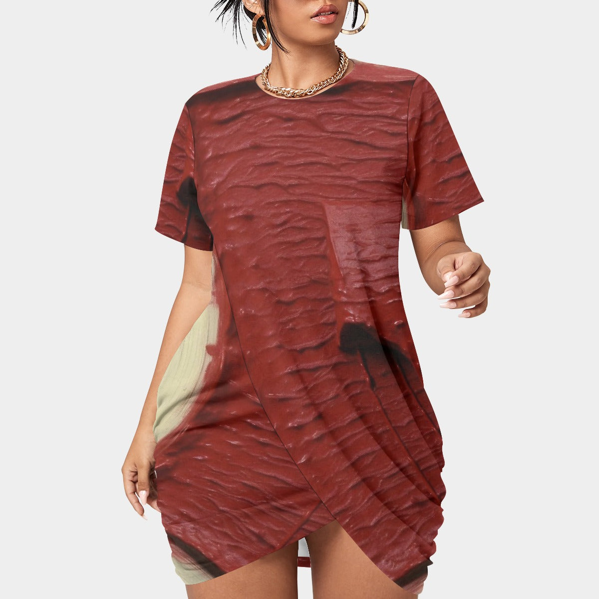 All-Over Print Women’s Stacked Hem Dress With Short Sleeve（Plus Size）