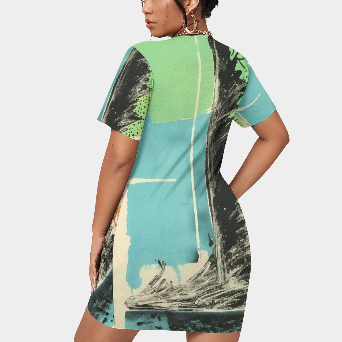 All-Over Print Women’s Stacked Hem Dress With Short Sleeve（Plus Size）