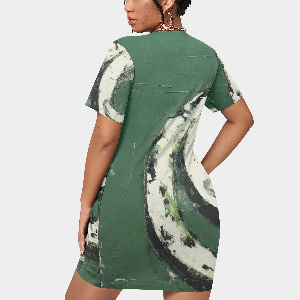 All-Over Print Women’s Stacked Hem Dress With Short Sleeve（Plus Size）