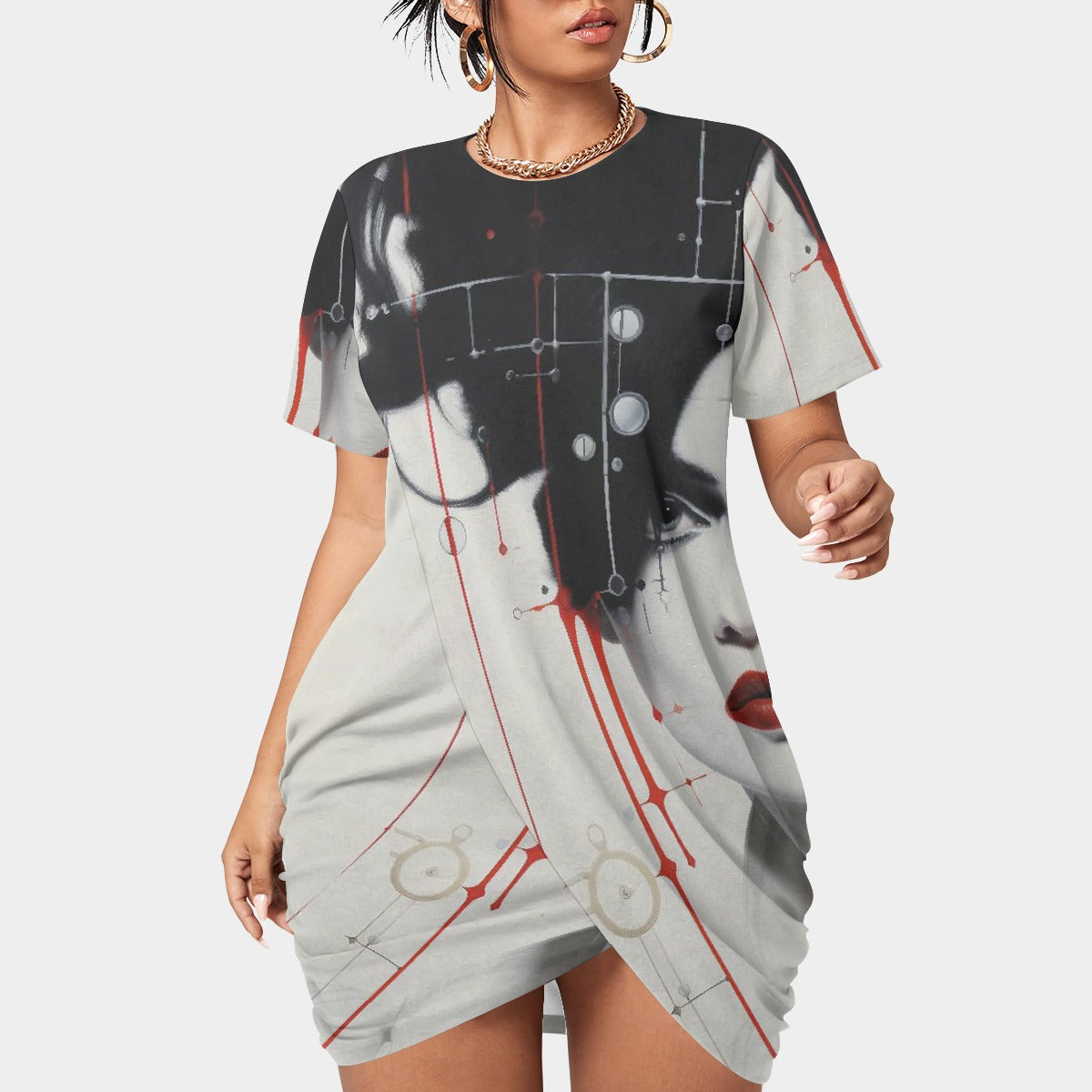 All-Over Print Women’s Stacked Hem Dress With Short Sleeve（Plus Size）