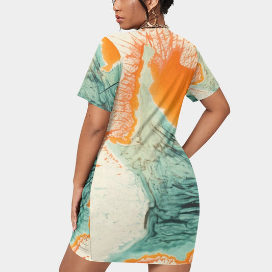 All-Over Print Women’s Stacked Hem Dress With Short Sleeve（Plus Size）