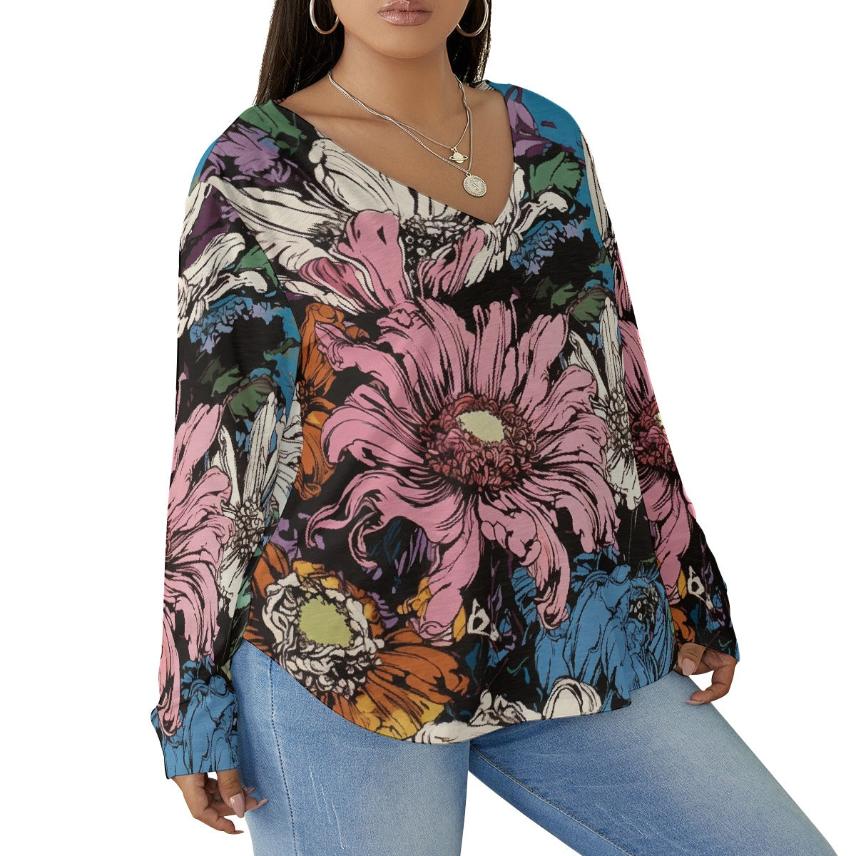 All-Over Print Women's V-neck T-shirt With Curved Hem(Plus Size)