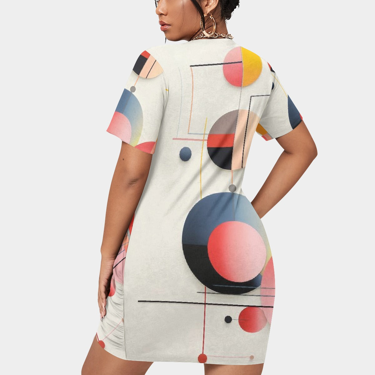 All-Over Print Women’s Stacked Hem Dress With Short Sleeve（Plus Size）