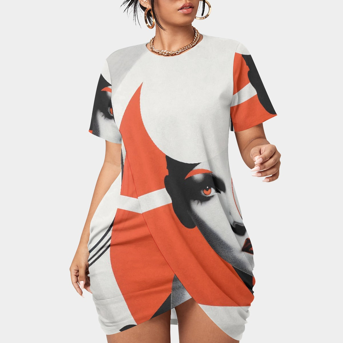 All-Over Print Women’s Stacked Hem Dress With Short Sleeve（Plus Size）