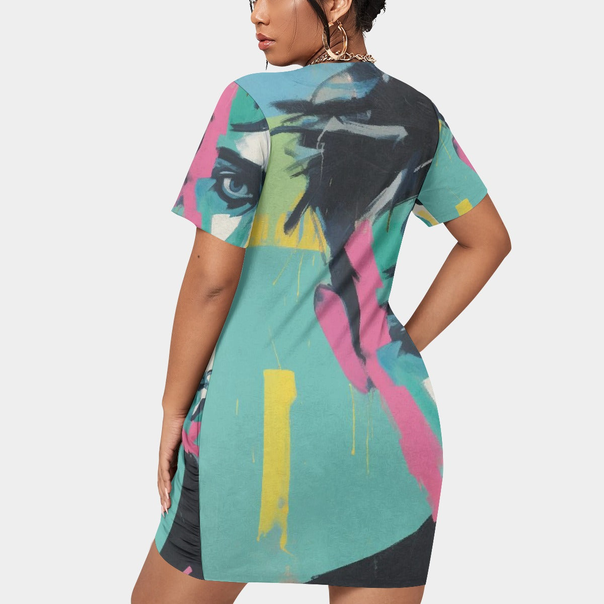 All-Over Print Women’s Stacked Hem Dress With Short Sleeve（Plus Size）