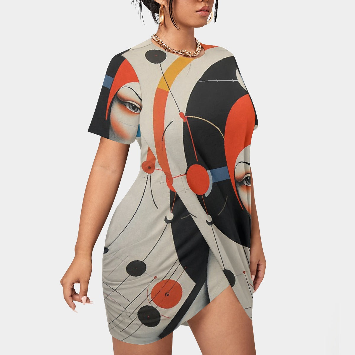 All-Over Print Women’s Stacked Hem Dress With Short Sleeve（Plus Size）