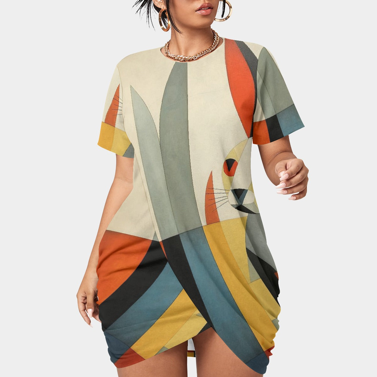 All-Over Print Women’s Stacked Hem Dress With Short Sleeve（Plus Size）