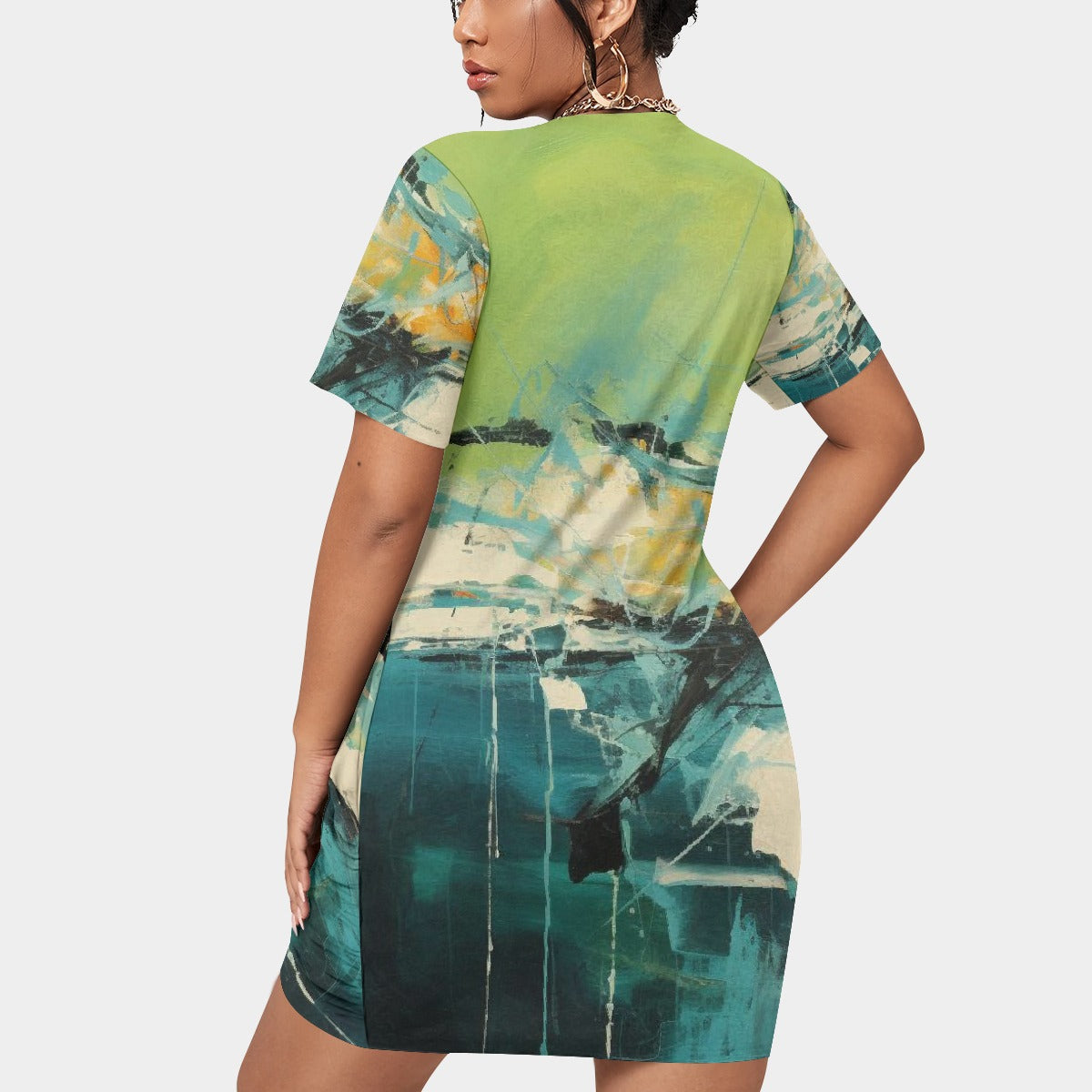 All-Over Print Women’s Stacked Hem Dress With Short Sleeve（Plus Size）