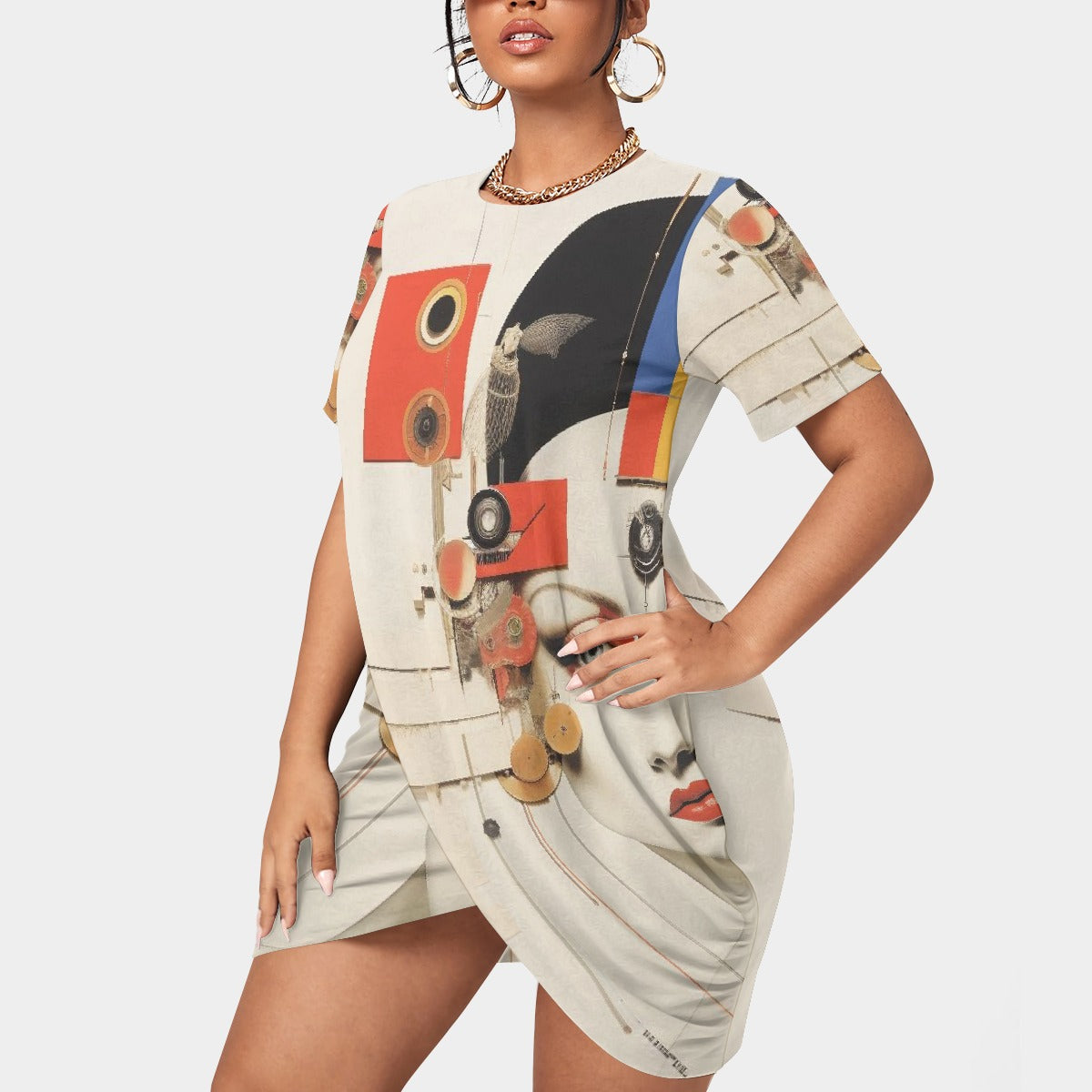 All-Over Print Women’s Stacked Hem Dress With Short Sleeve（Plus Size）