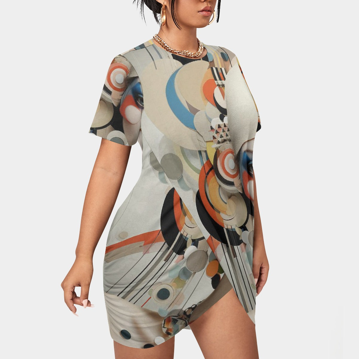 All-Over Print Women’s Stacked Hem Dress With Short Sleeve（Plus Size）