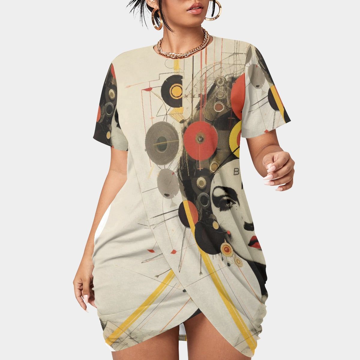 All-Over Print Women’s Stacked Hem Dress With Short Sleeve（Plus Size）