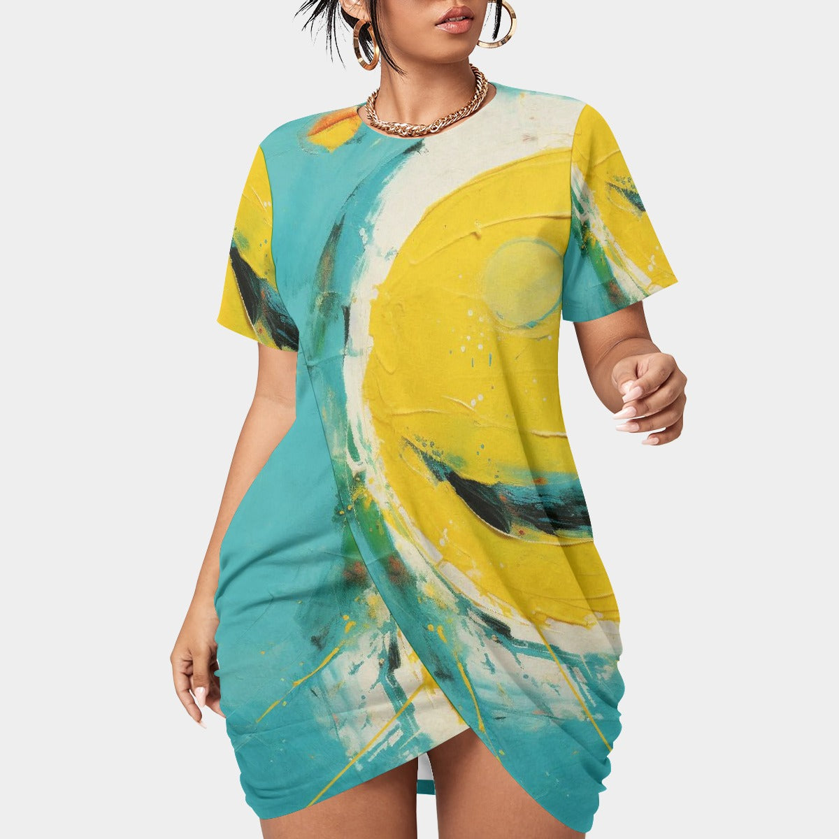 All-Over Print Women’s Stacked Hem Dress With Short Sleeve（Plus Size）