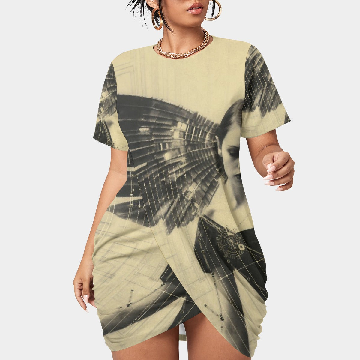 All-Over Print Women’s Stacked Hem Dress With Short Sleeve（Plus Size）