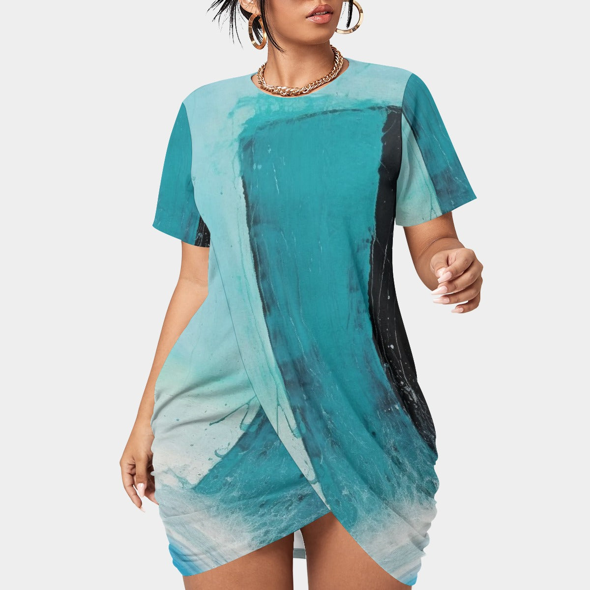 All-Over Print Women’s Stacked Hem Dress With Short Sleeve（Plus Size）