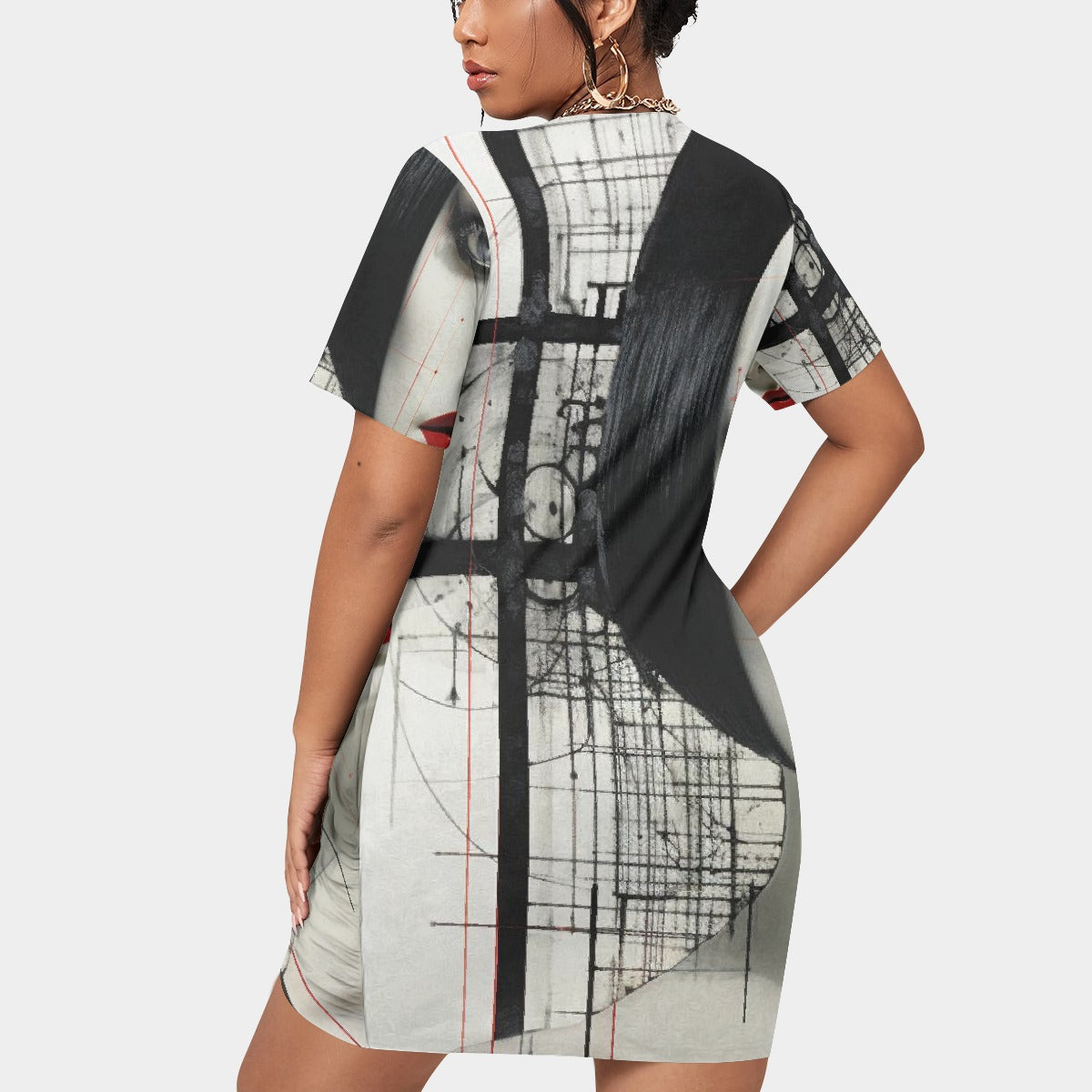 All-Over Print Women’s Stacked Hem Dress With Short Sleeve（Plus Size）