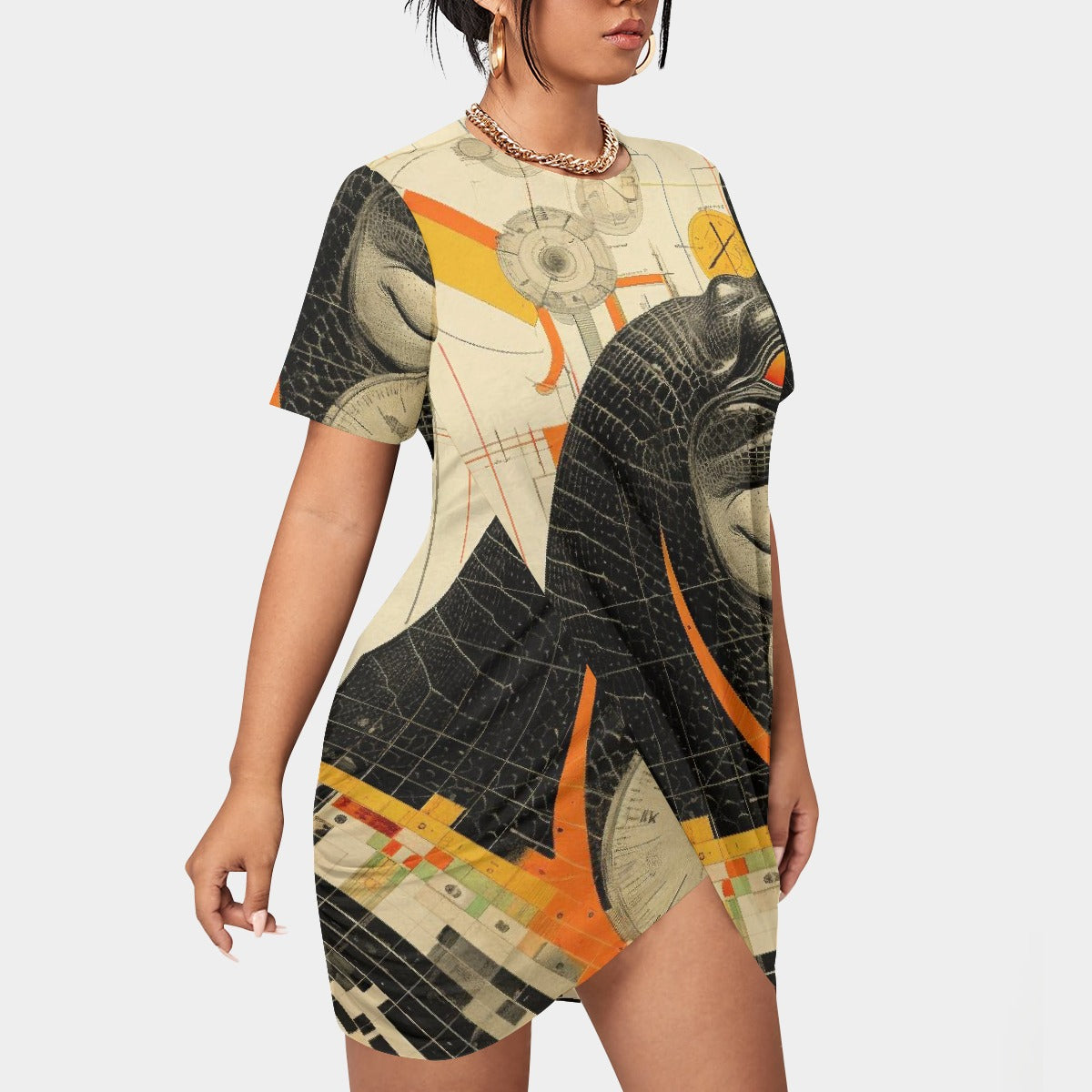 All-Over Print Women’s Stacked Hem Dress With Short Sleeve（Plus Size）