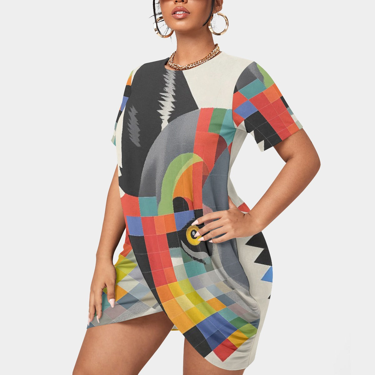 All-Over Print Women’s Stacked Hem Dress With Short Sleeve（Plus Size）