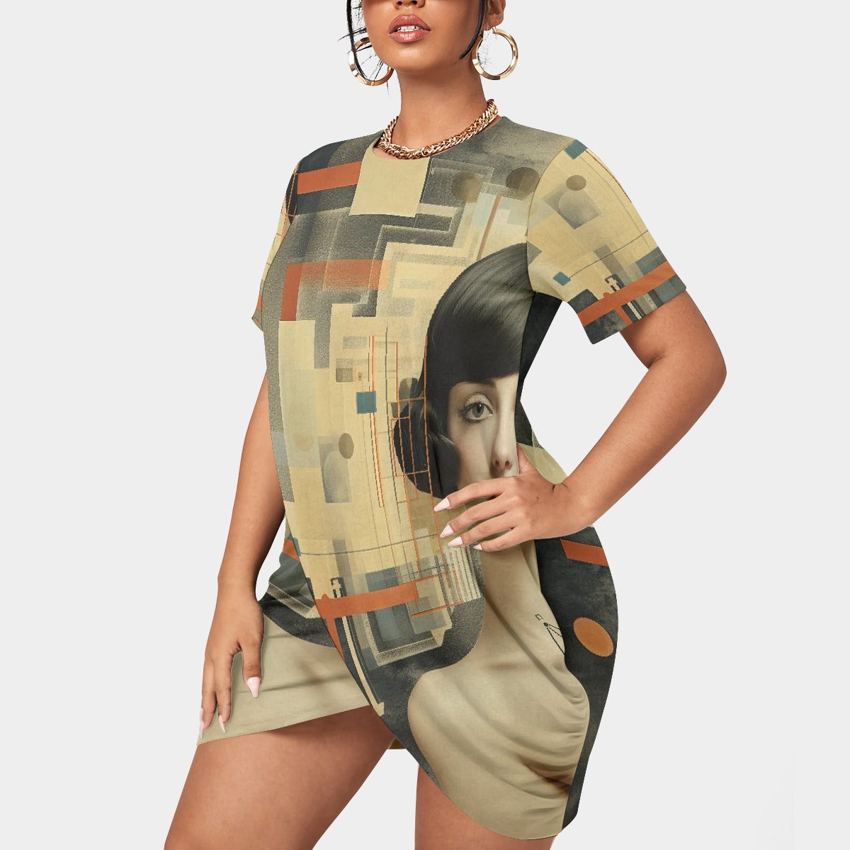 All-Over Print Women’s Stacked Hem Dress With Short Sleeve（Plus Size）