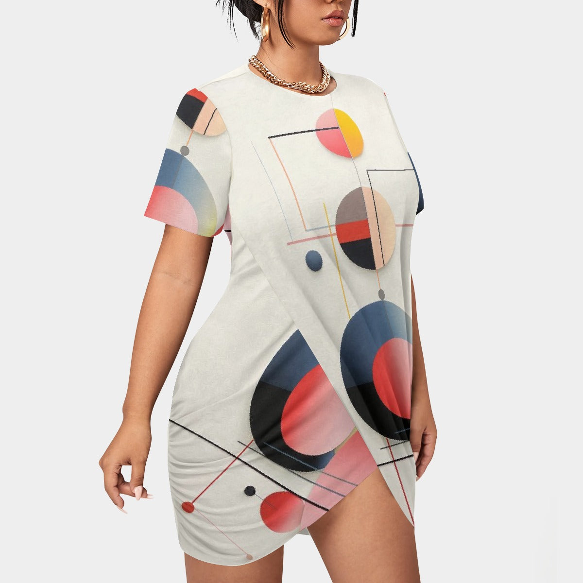 All-Over Print Women’s Stacked Hem Dress With Short Sleeve（Plus Size）