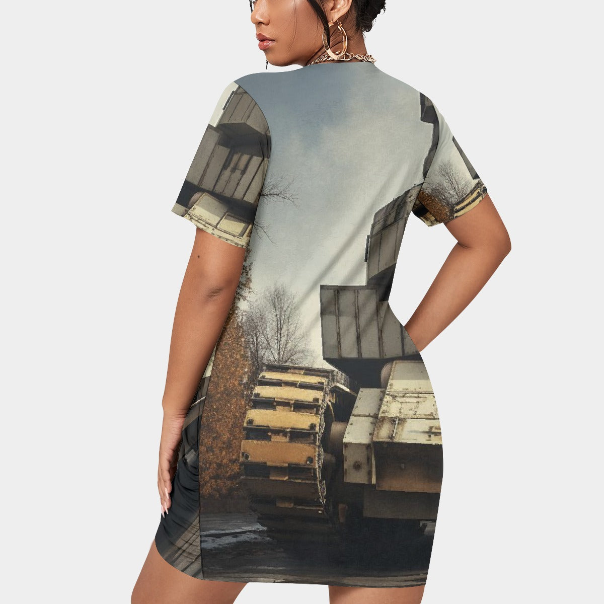 All-Over Print Women’s Stacked Hem Dress With Short Sleeve（Plus Size）