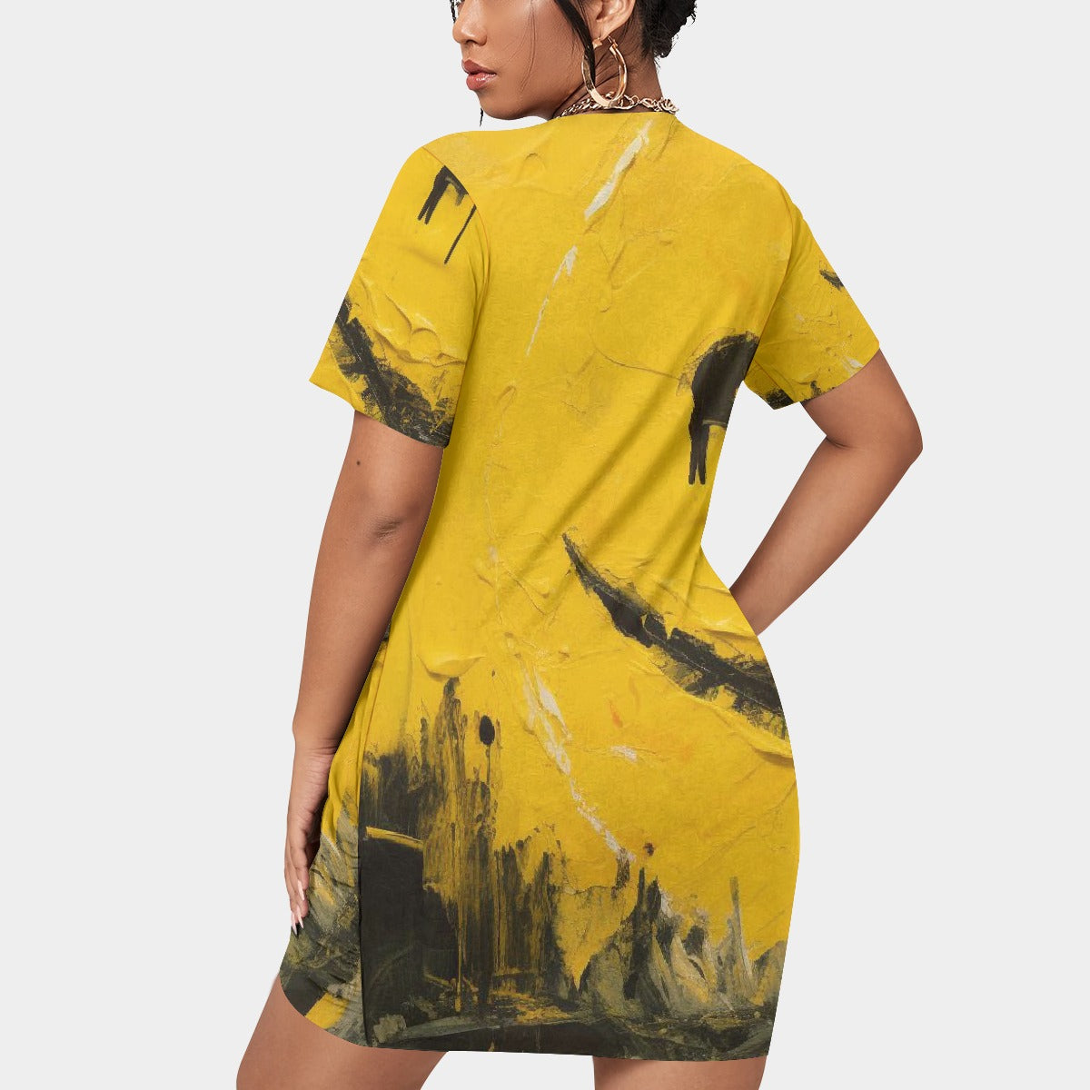 All-Over Print Women’s Stacked Hem Dress With Short Sleeve（Plus Size）