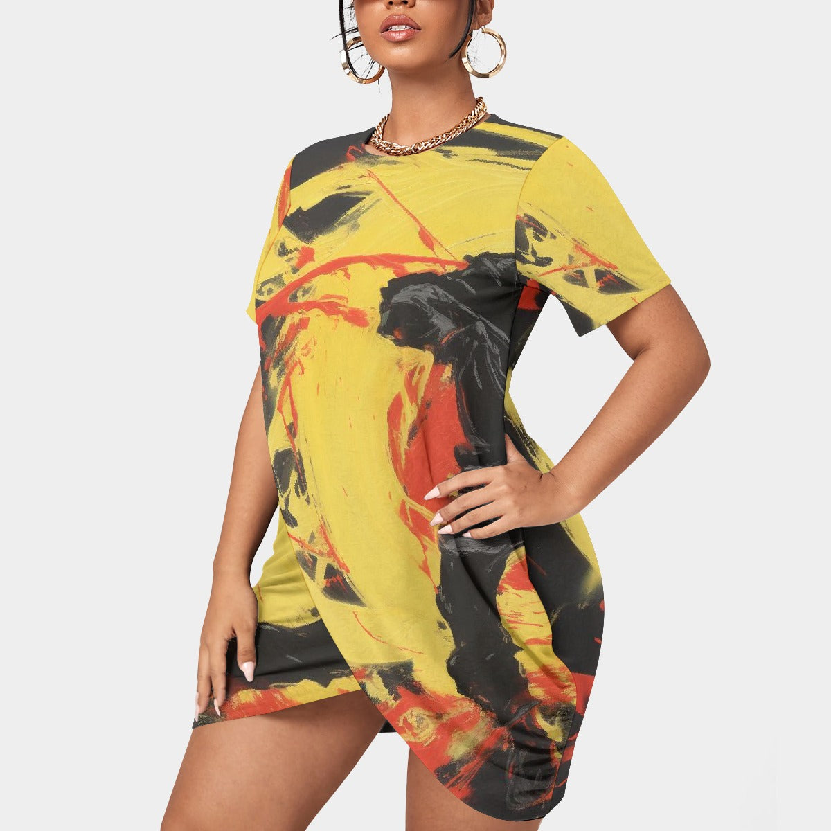 All-Over Print Women’s Stacked Hem Dress With Short Sleeve（Plus Size）