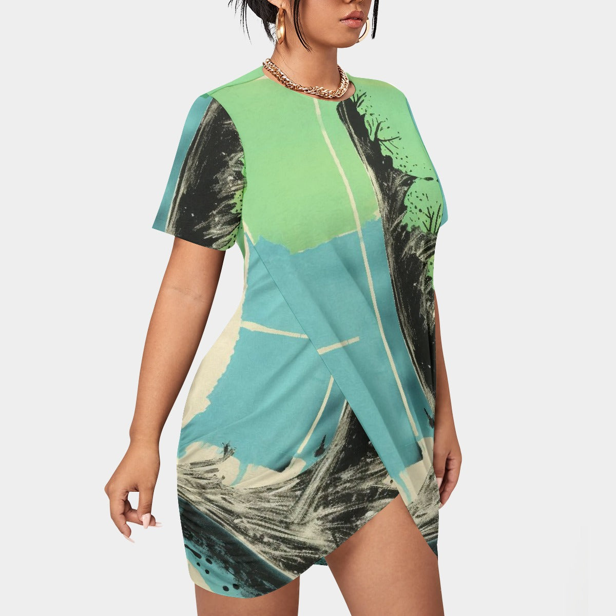 All-Over Print Women’s Stacked Hem Dress With Short Sleeve（Plus Size）