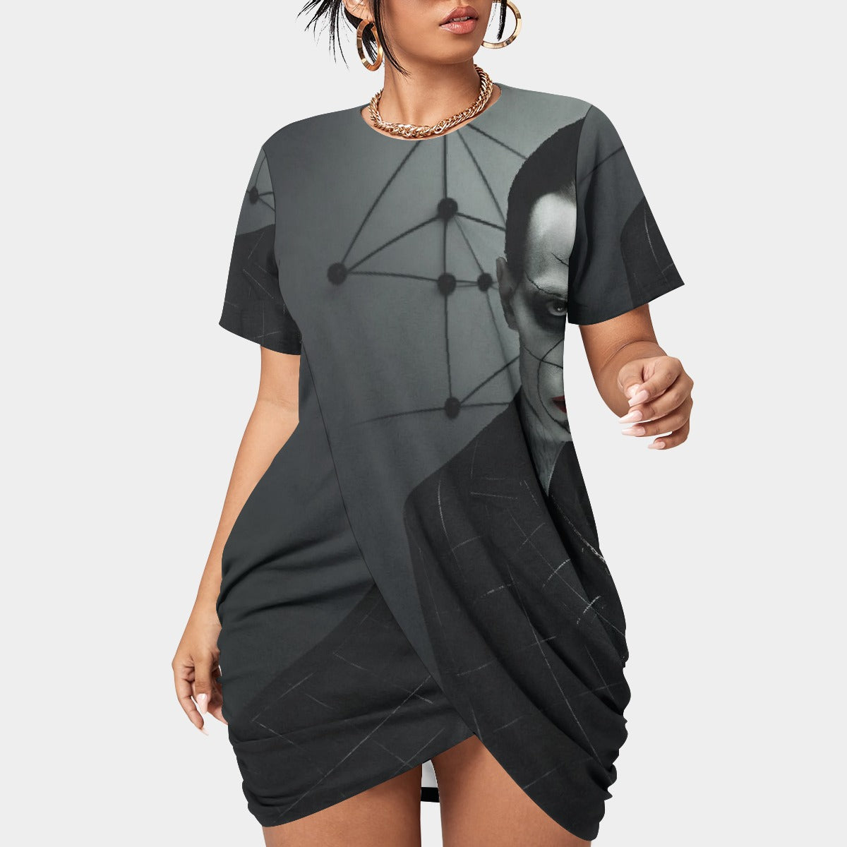 All-Over Print Women’s Stacked Hem Dress With Short Sleeve（Plus Size）